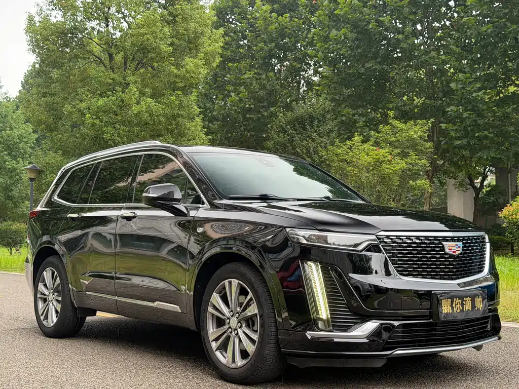 Cadillac XT6 2020 — фото 3