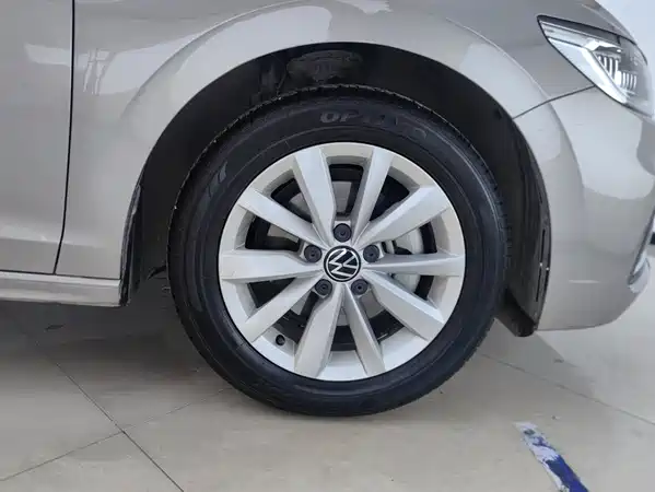 Volkswagen Bora 2021