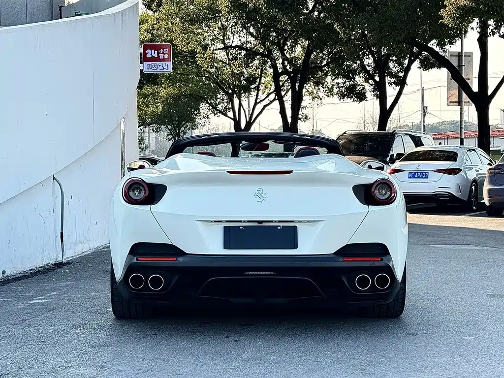 Ferrari Portofino 2019 — фото 11