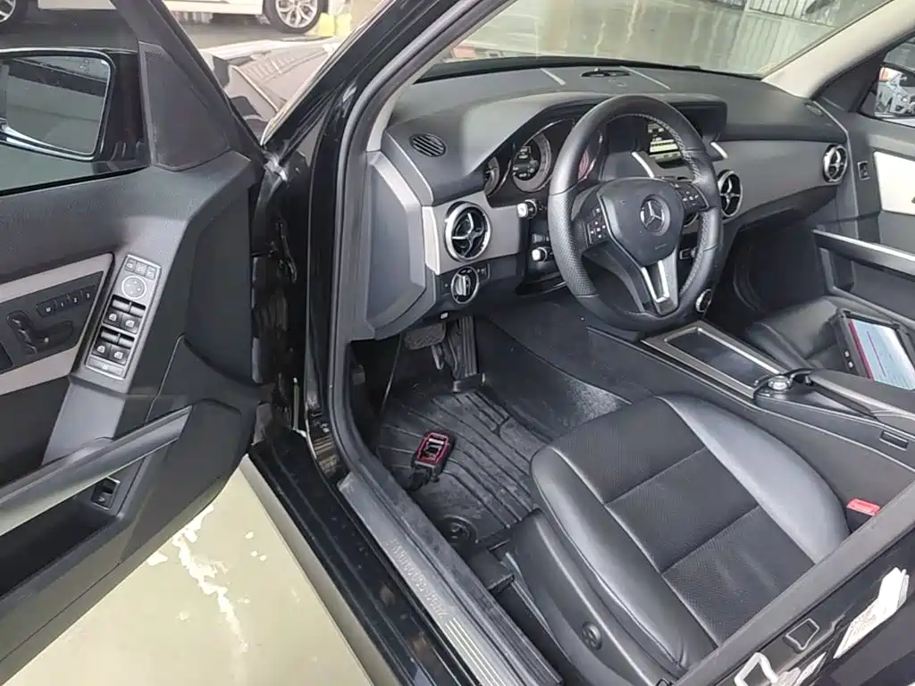 Mercedes-Benz GLK-Class 2015 — фото 16