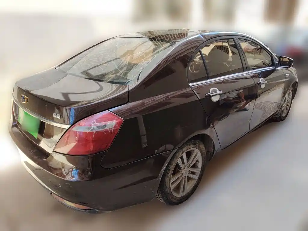 Geely Emgrand 2017
