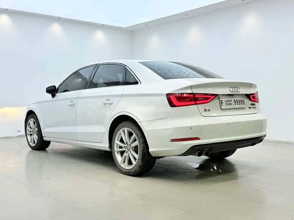 Audi A3 2015 — фото 13
