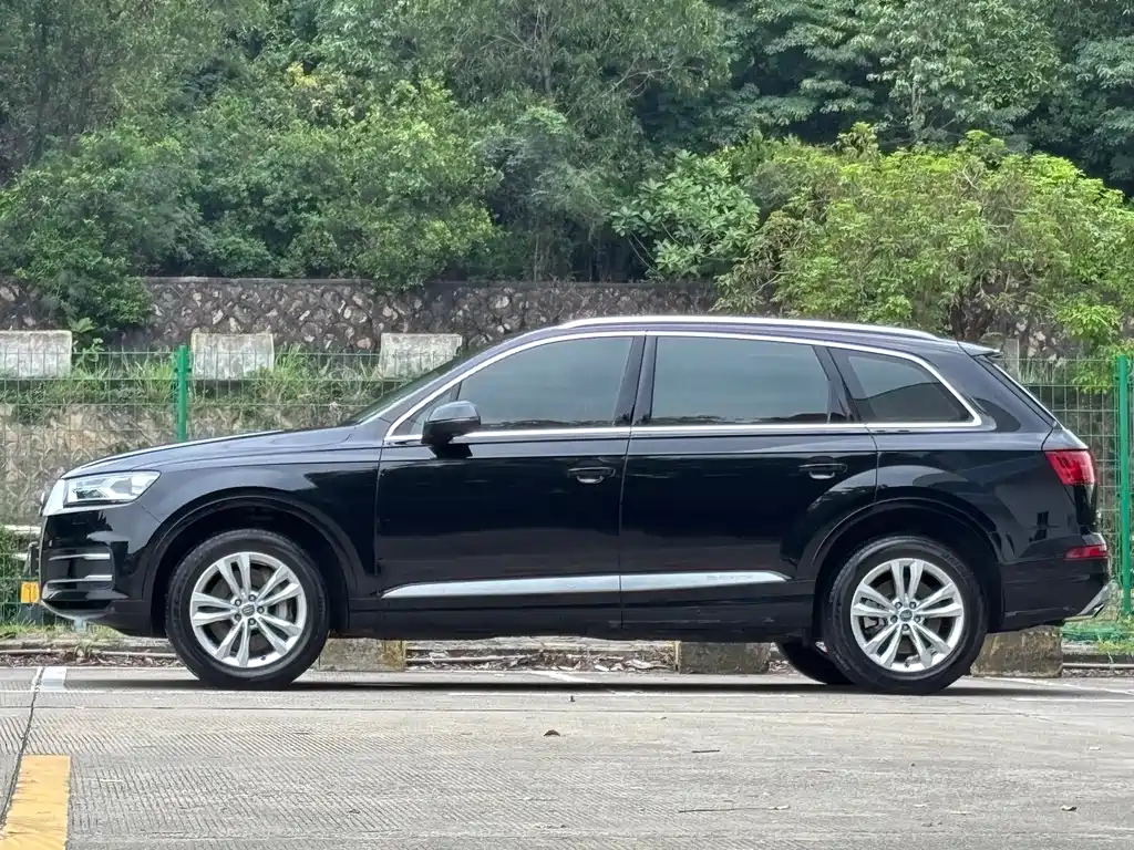 Audi Q7 2017 — фото 4