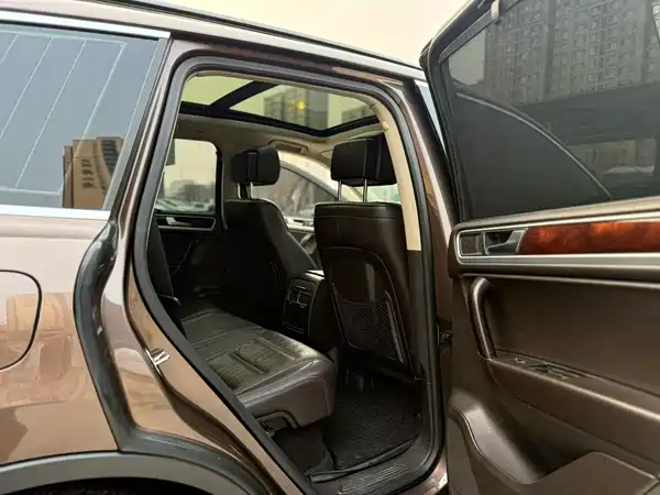 Volkswagen Touareg 2011
