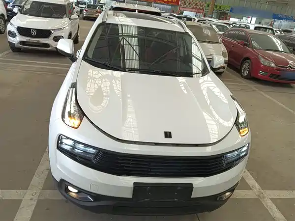 Lynk & Co 01 2019