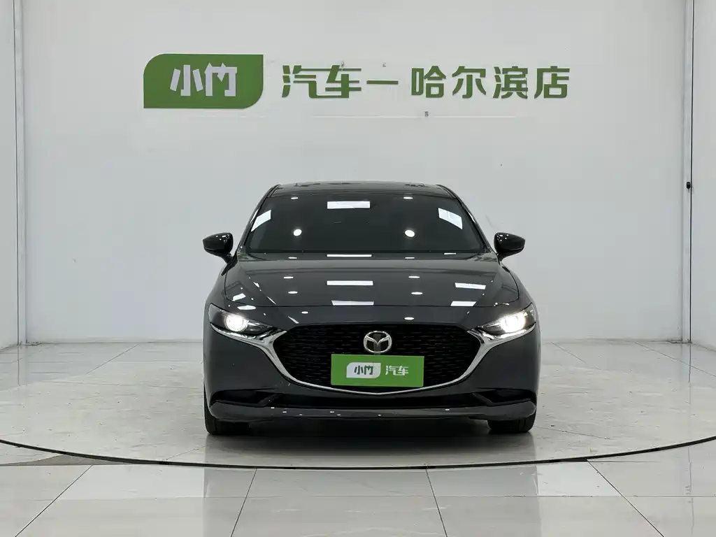 Mazda 3 Axela 2023