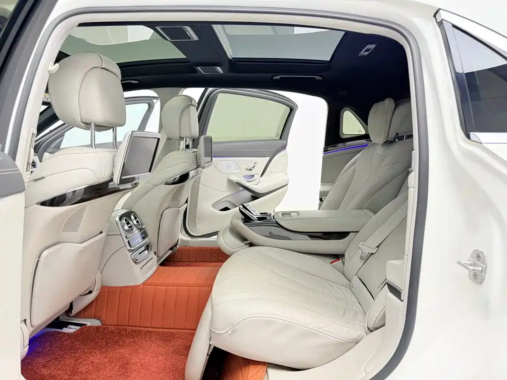 Mercedes-Benz Maybach S-Class 2015 — фото 13