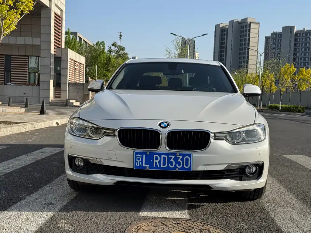 BMW 3 Series 2017 — фото 2