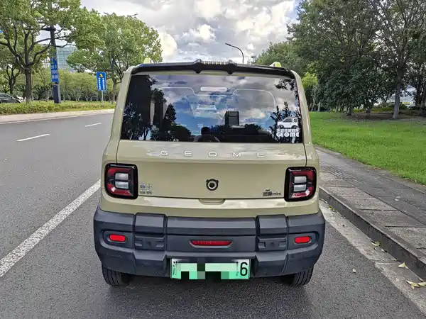Geely Galaxy Panda 2025