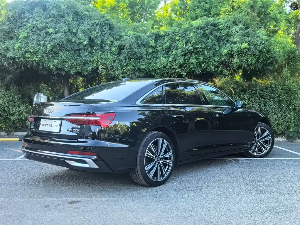 Audi A6L 2025 — фото 3