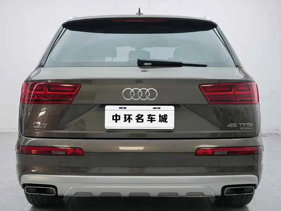 Audi Q7 2018 — фото 16