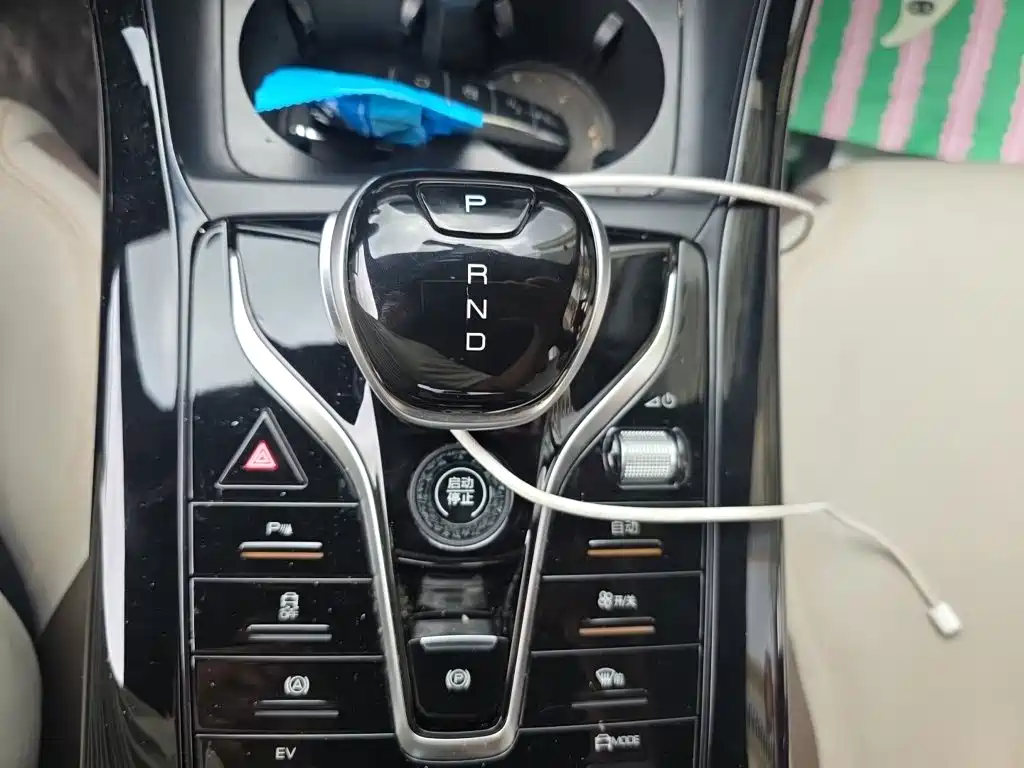 BYD Qin PLUS 2023 — фото 10