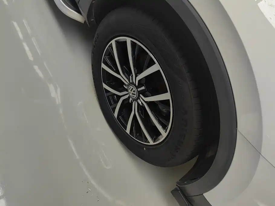 Volkswagen Tiguan L 2018