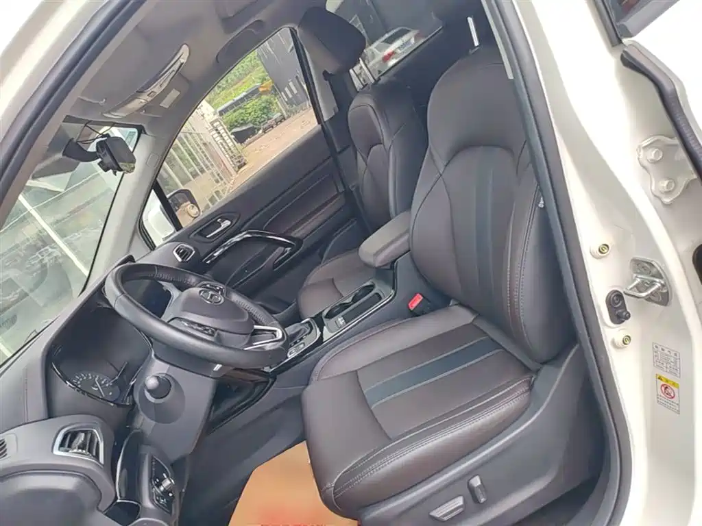 GAC Motor Trumpchi GS4 2019 — фото 15