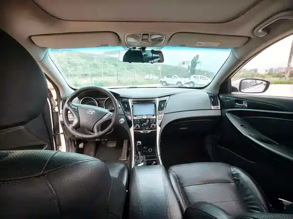 Hyundai Sonata 2015