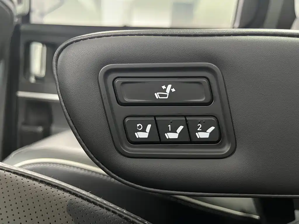 Hyundai Custin 2022 — фото 21