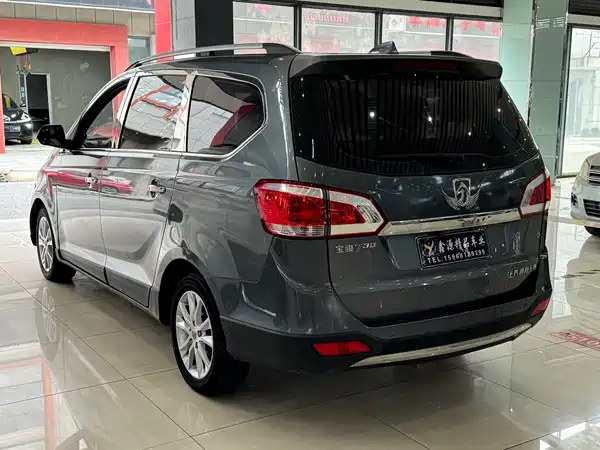 Baojun 730 2014