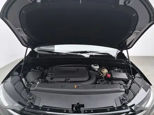 Buick Envision Plus 2023