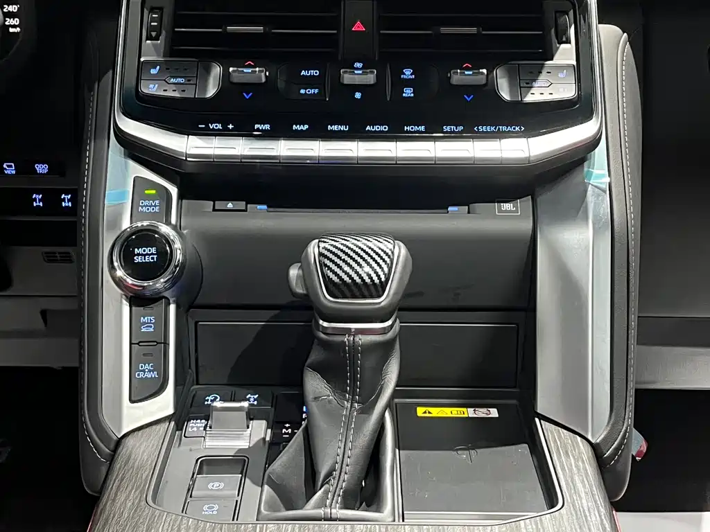 Toyota Land Cruiser 2023 — фото 19