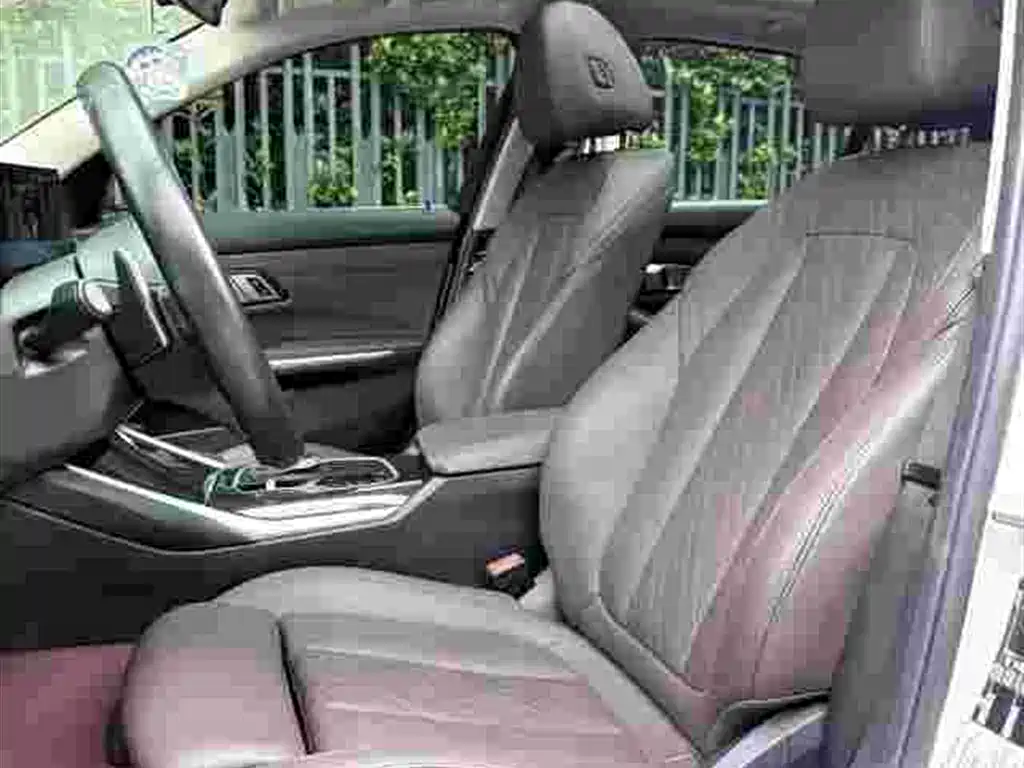 BMW 3 Series 2023