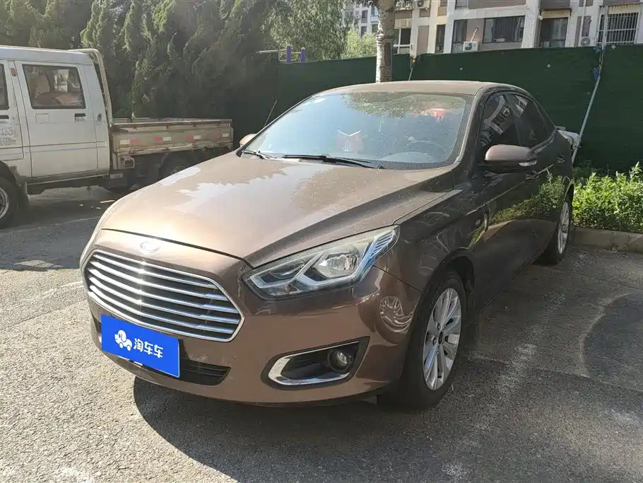 Ford Escort 2016
