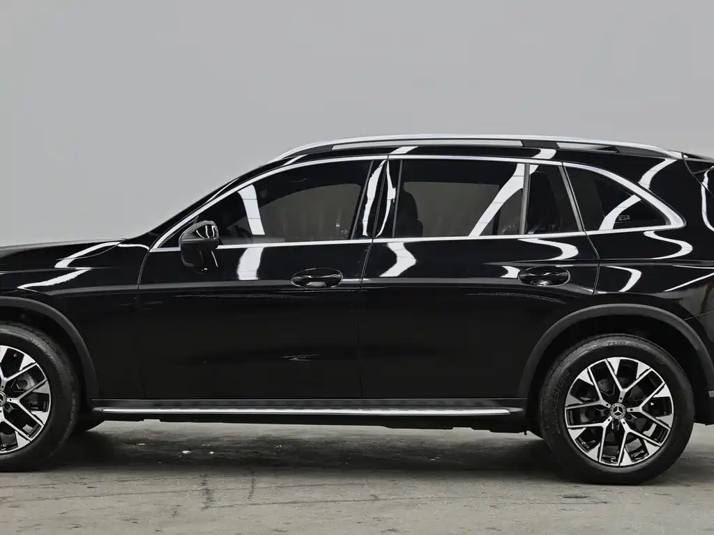 Mercedes-Benz GLC 2023 — фото 23