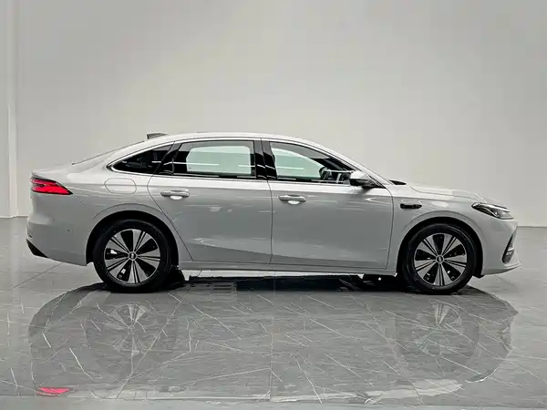 Geely Galaxy A7 EM 2025