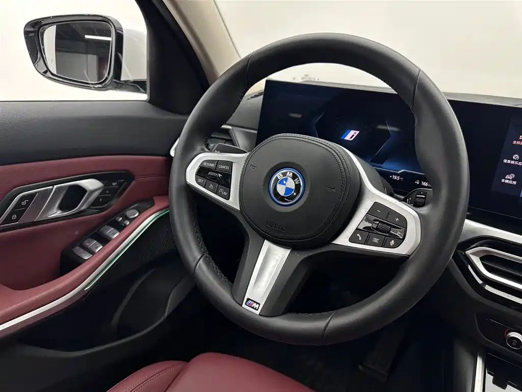 BMW i3 2023 — фото 9