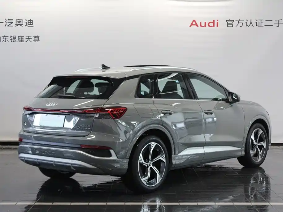 Audi Q4 E-Tron 2025 — фото 5