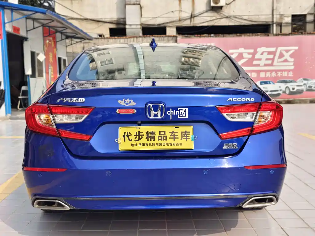 Honda Accord 2019 — фото 16