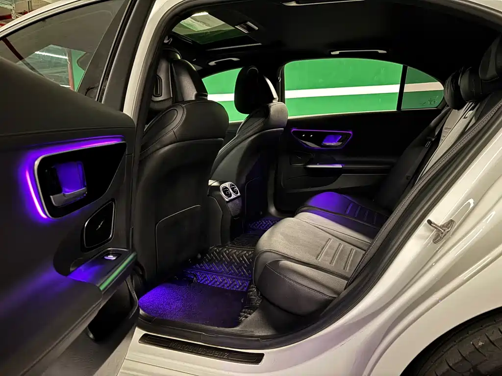 Mercedes-Benz C-Class 2022 — фото 8