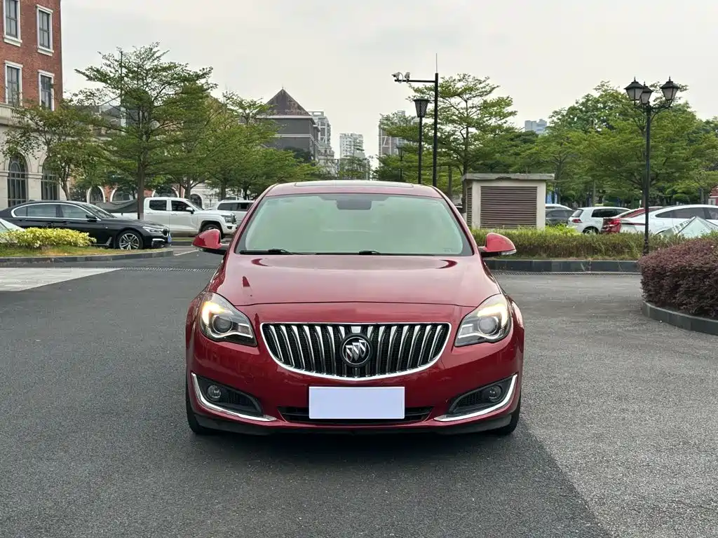 Buick Regal 2015 — фото 2