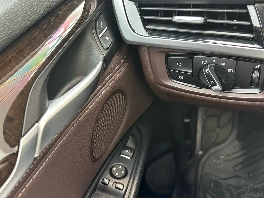 BMW X5 2016 — фото 14
