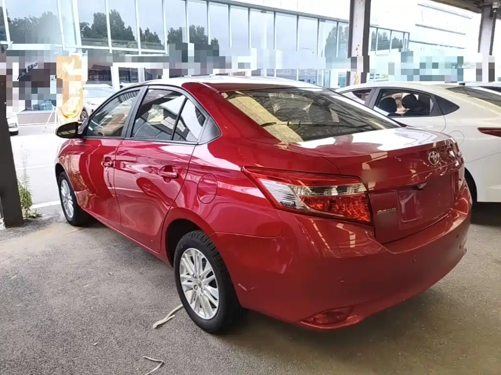 Toyota Vios 2016 — фото 5