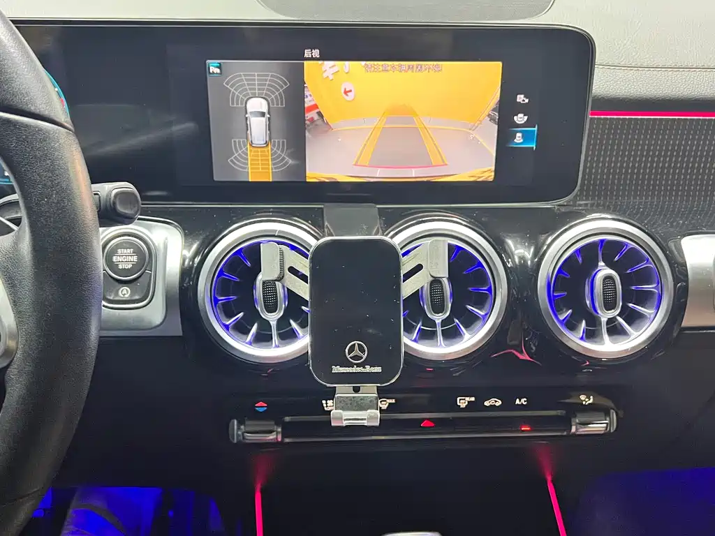 Mercedes-Benz GLB 2020 — фото 18