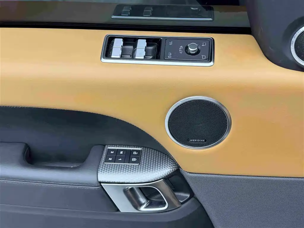 Land Rover Range Rover Sport 2022 — фото 14