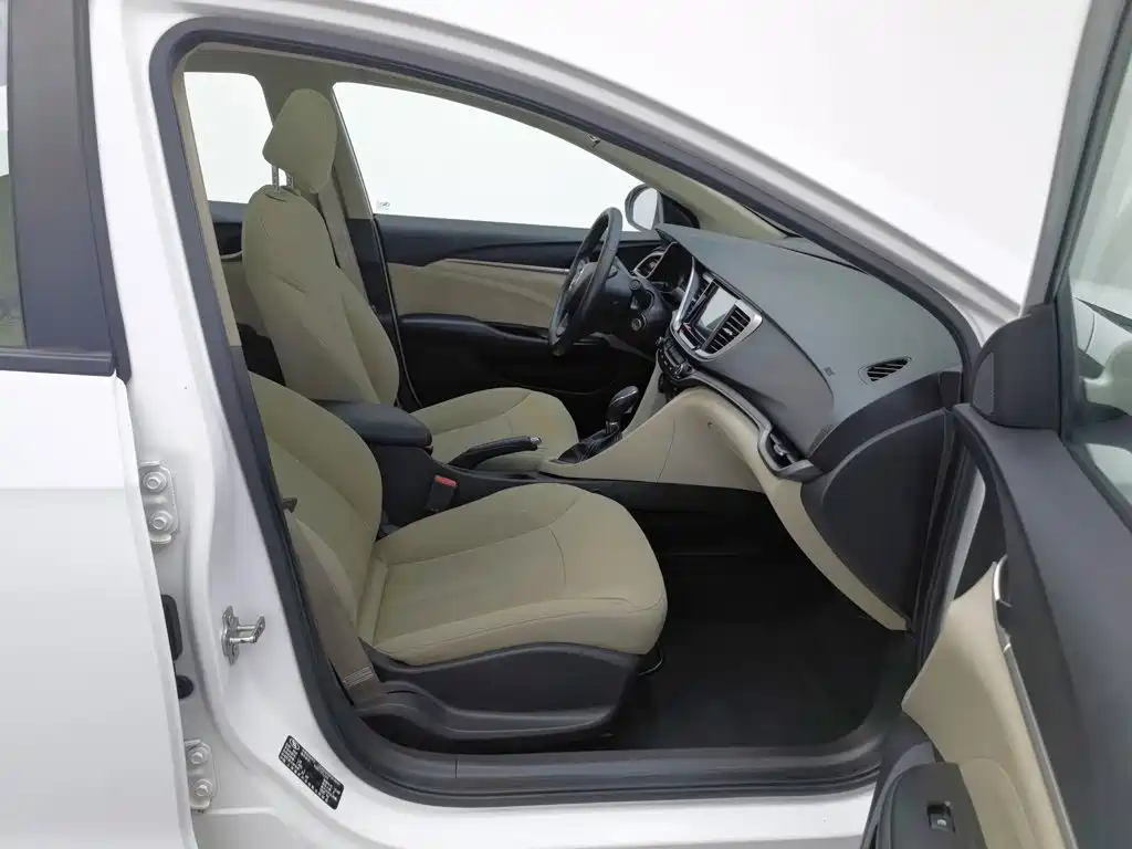 Buick Excelle GT 2015 — фото 23