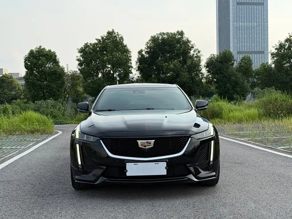 Cadillac CT5 2021 — фото 2