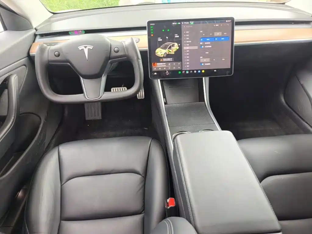 Tesla Model 3 2019 — фото 10