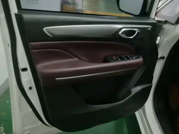 GAC Trumpchi M6 2025