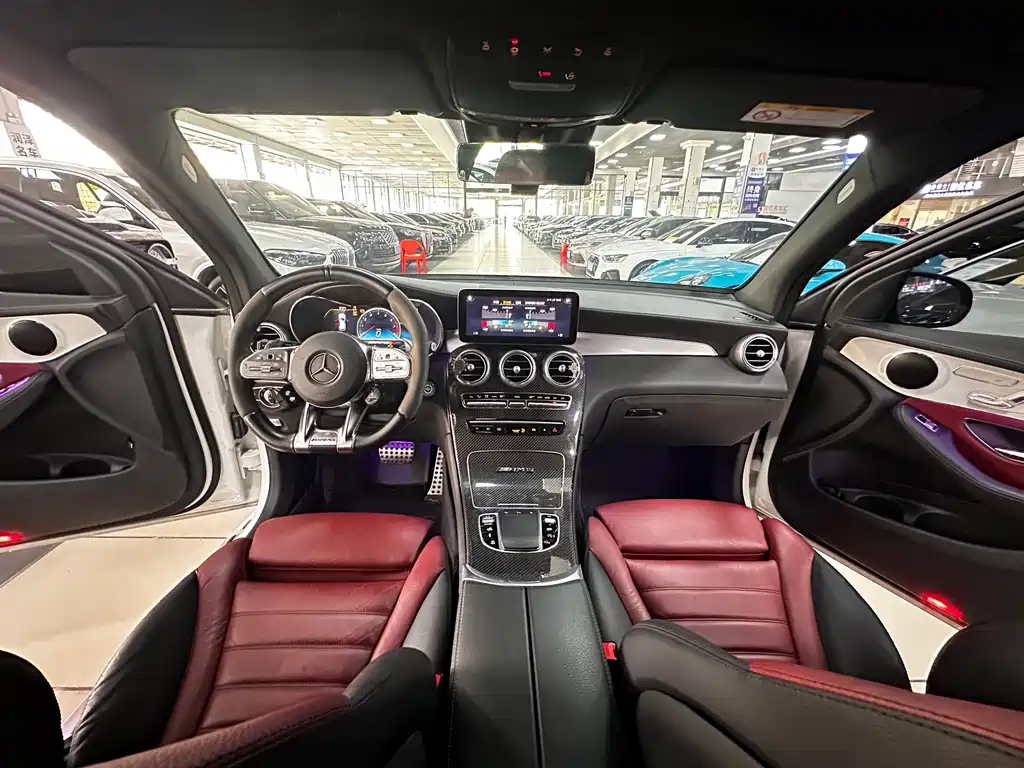 Mercedes-Benz GLC AMG 2022 — фото 17