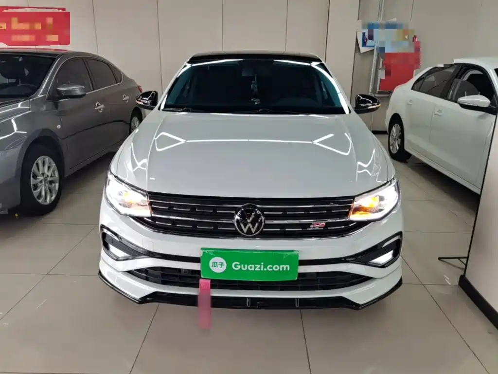 Volkswagen Bora 2024