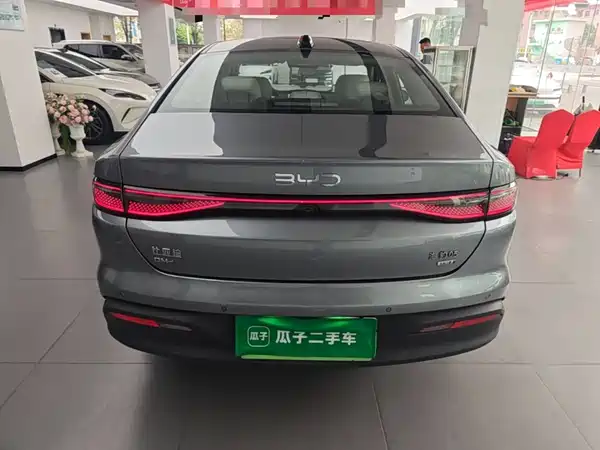 BYD Seal 05 DM-i 2025