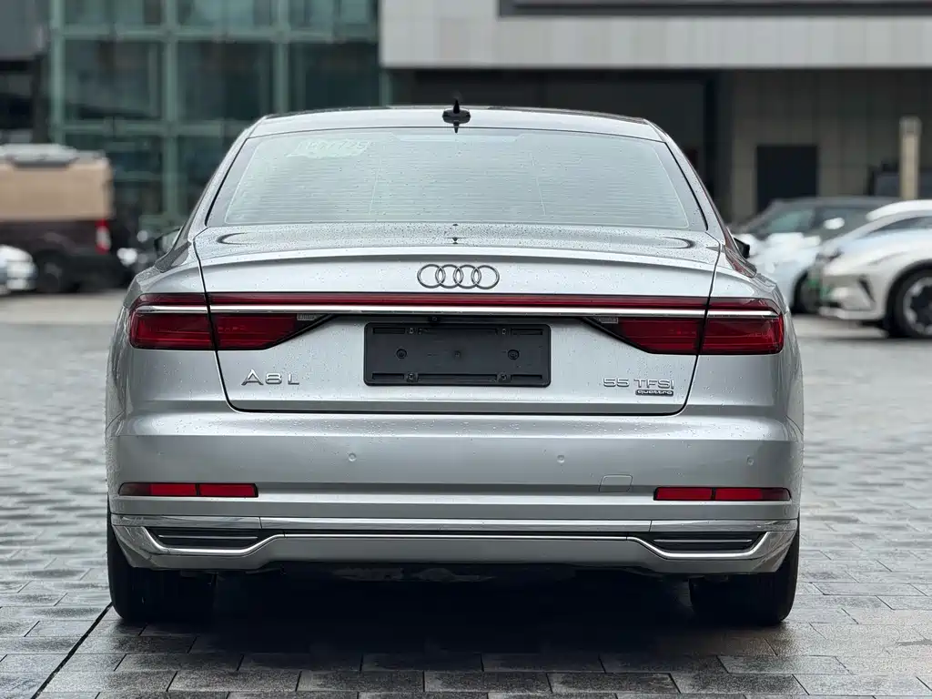 Audi A8 2019