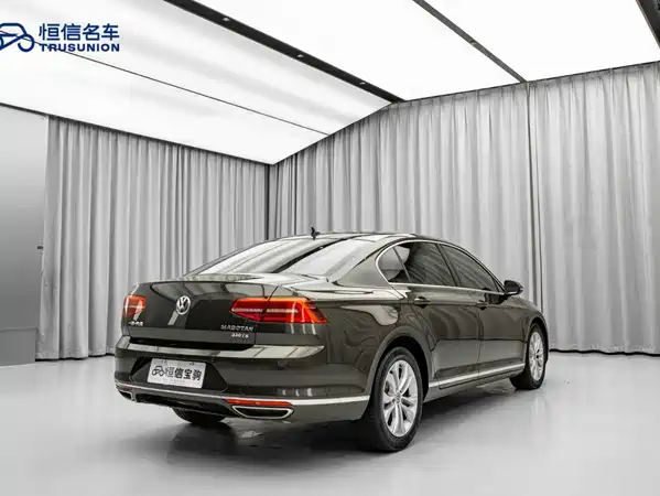 Volkswagen Magotan 2016