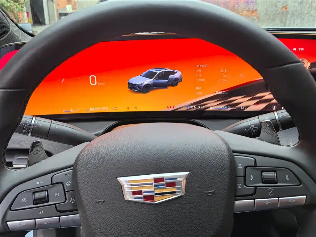 Cadillac CT5 2025 — фото 14