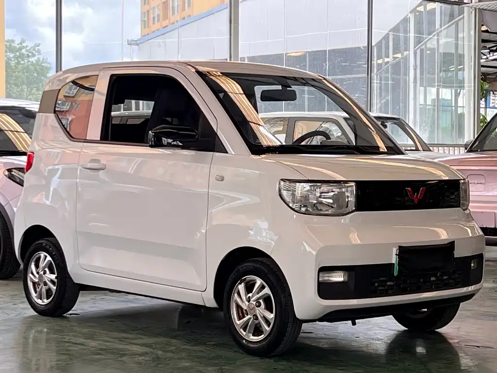 Wuling MINIEV 2021 — фото 3