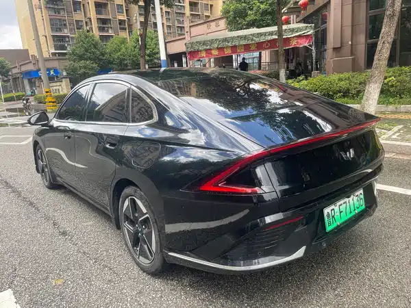 Wuling Starlight 2024