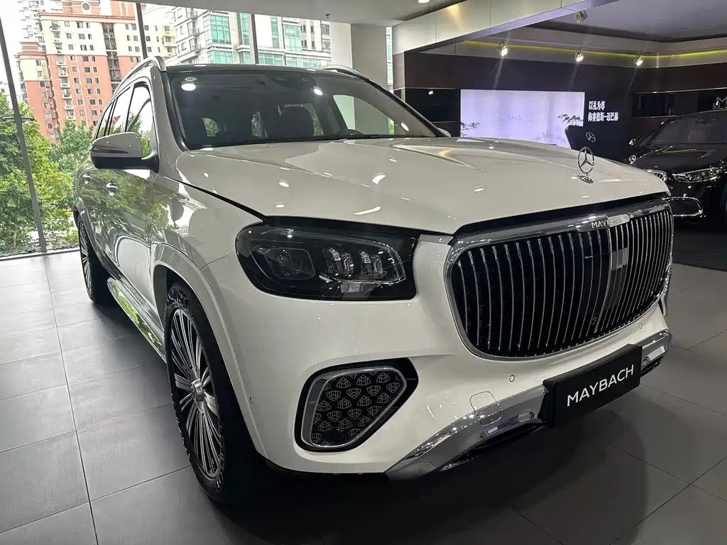 Mercedes-Benz GLS — фото 3