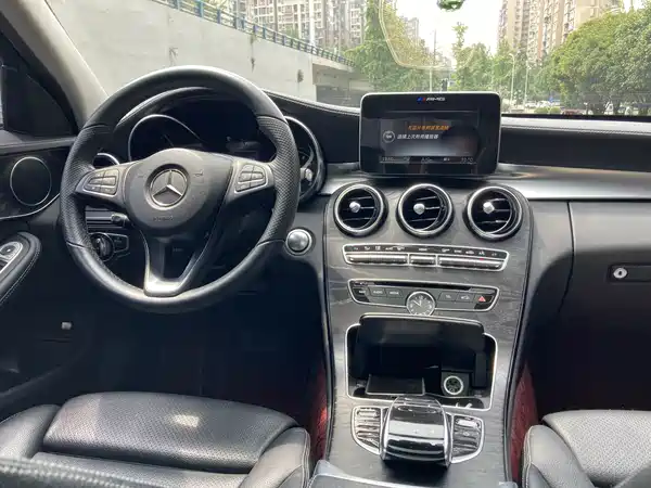 Mercedes-Benz C-Class 2016